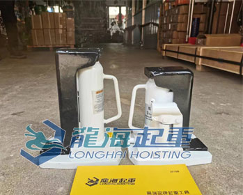 爪式千斤顶实物图二